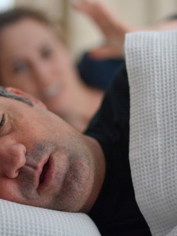 Ngủ riêng có làm ảnh hưởng mối quan hệ vợ chồng?