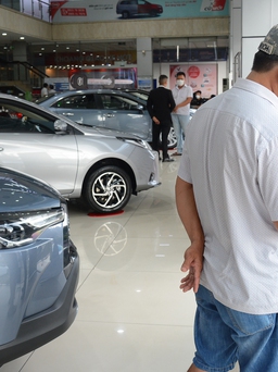 Thời điểm vàng để mua sắm ô tô 'đại hạ giá', người Việt vẫn thờ ơ