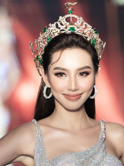 Hoa hậu Thùy Tiên rút đơn khởi kiện bà Đặng Thùy Trang