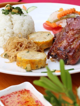 Cơm tấm đứng thứ hai trong 100 món cơm ngon nhất châu Á