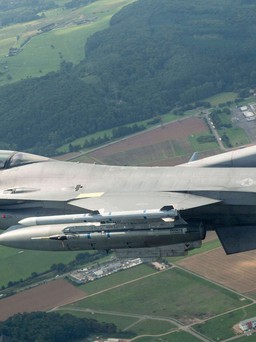 Chiến đấu cơ F-16 sẽ bất lực ở Ukraine trước hệ thống phòng không Nga?