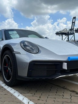 Porsche 911 Dakar đầu tiên về Việt Nam, giá gần 15,3 tỉ đồng