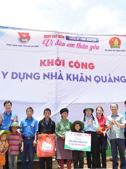 Nhiều hoạt động ý nghĩa trong Ngày cao điểm chiến sĩ tình nguyện tại Hà Giang