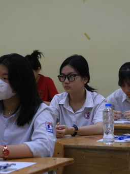 Thi vào lớp 10 ở Hà Nội: Thêm 3 thí sinh bị đình chỉ thi