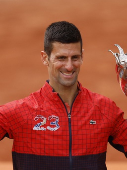 Djokovic: 'Thật thiếu tôn trọng khi nói tôi vĩ đại nhất'
