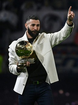 Karim Benzema và Real Madrid bất ngờ thông báo chia tay