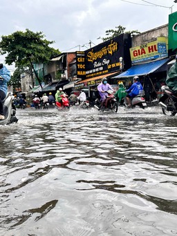 Mùa mưa ở TP.HCM: Những lưu ý sử dụng thiết bị điện sao cho an toàn?