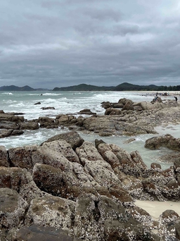 Quảng Ninh: Tắm biển ở xã đảo Quan Lạn 1 người bị đuối nước tử vong