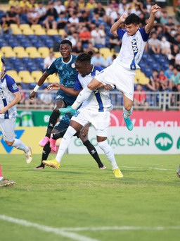 V-League 2023, CLB SLNA 2-1 CLB TP.HCM: Khách rơi xuống vị trí áp chót