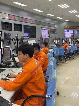 Nỗ lực cung ứng điện an toàn, ổn định trong cao điểm nắng nóng