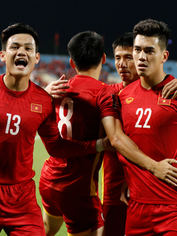 Các đội tuyển Việt Nam đấu giải châu Á, vì sao khán giả không bị đói sóng truyền hình?