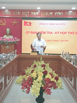 Cảnh cáo Giám đốc Sở Ngoại vụ Thái Nguyên Nguyễn Đình Việt
