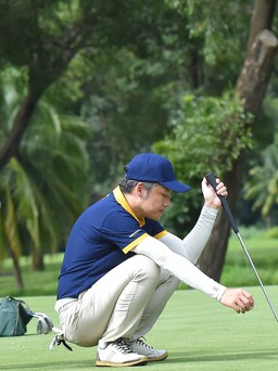 Giải golf Saigontourist Group vì cộng đồng 2023 tiếp tục quyên góp 500 suất học bổng