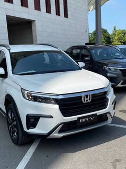 Khách Việt khó chọn Honda BR-V nếu so giá Honda CR-V