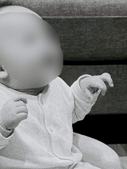 Vụ bé trai 7 tháng tuổi tử vong bất thường: Nữ bảo mẫu không có bằng cấp