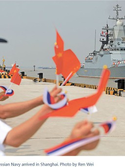 Hai tàu chiến Nga thăm Trung Quốc 7 ngày