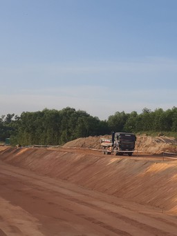 Thiếu đất cho dự án cao tốc Bắc - Nam qua Quảng Ngãi