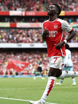 Ngoại hạng Anh: Arsenal khởi đầu với chiến thắng 'đổ mồ hôi' trước Nottingham Forest