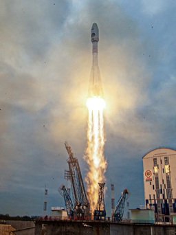Tàu thăm dò Luna-25 đâm vào mặt trăng, kế hoạch của Nga thất bại