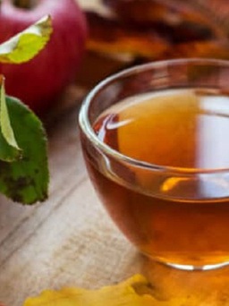 Muốn ngăn đau tim, hãy kết hợp trà xanh và táo