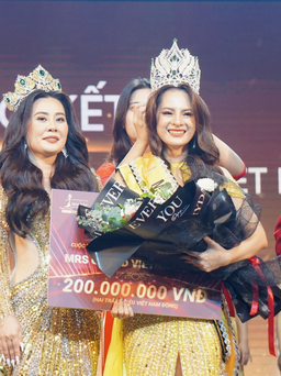 Hoa hậu Quý bà Hòa bình Việt Nam 2023 từng phải 'chiến đấu' với chứng trầm cảm sau sinh