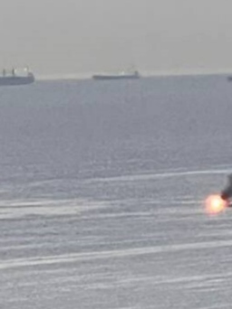 Nga tố Ukraine tung xuồng, máy bay không người lái tấn công căn cứ hải quân, Crimea