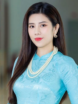 Hoa hậu Dương Yến Nhung đồng hành cùng nạn nhân chất độc da cam
