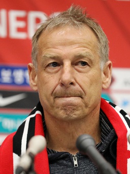 Trước trận gặp Việt Nam, ghế HLV Klinsmann lung lay sau 7 tháng nắm đội Hàn Quốc