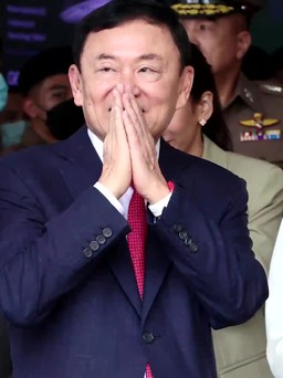 Cựu Thủ tướng Thaksin được Quốc vương Thái Lan ân giảm án tù