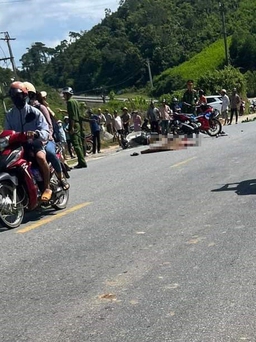 Quảng Ngãi: Tai nạn xe máy, 2 người tử vong tại chỗ