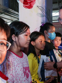 Ngày hội trung thu ấm áp của hơn 500 trẻ mồ côi