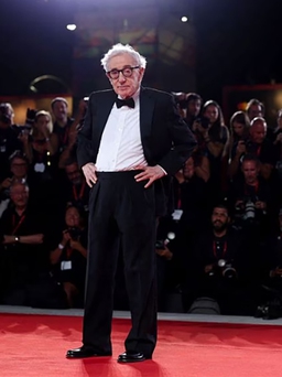 Đạo diễn Woody Allen giới thiệu bộ phim thứ 50 ở tuổi 88