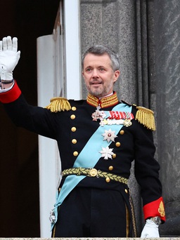 Nữ hoàng thoái vị, thái tử lên ngôi trong sự kiện lịch sử ở Đan Mạch