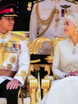 Chiêm ngưỡng lễ cưới lộng lẫy của hoàng tử Brunei