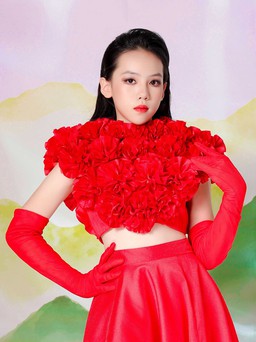 Dàn mẫu nhí quảng bá vẻ đẹp của non nước Việt Nam