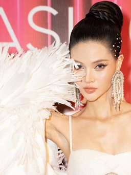 Fashion Award 2024 tôn vinh nỗ lực của người trẻ Việt trong ngành thời trang