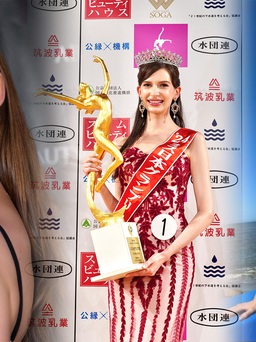 'Không có nét Nhật Bản': Tranh cãi nảy lửa về người mẫu gốc Ukraine trở thành hoa hậu Nhật