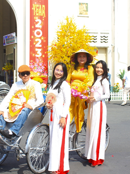 Gợi ý 5 địa điểm chụp ảnh tết đẹp ở Sài Gòn