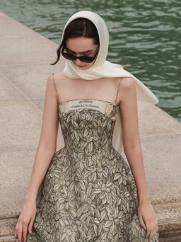 Nhà mốt Việt lên báo quốc tế nhờ Taylor Swift