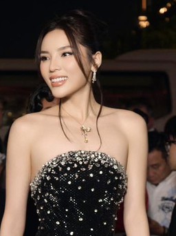 Nguyễn Cao Kỳ Duyên quyến rũ dự sự kiện trước thềm 'chinh chiến' Miss Universe