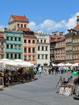 Kinh nghiệm du lịch Warsaw cổ kính ở Ba Lan với 5 điểm đến hấp dẫn