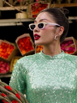 Á hậu Thảo Nhi Lê diện áo dài khoe nhan sắc ở tuổi 30