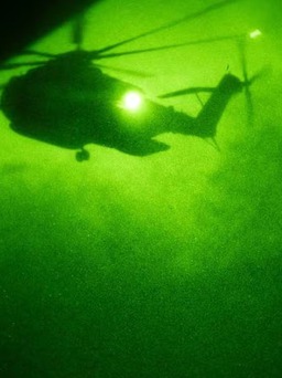 5 lính thủy quân lục chiến Mỹ mất tích khi trực thăng gặp nạn ở California