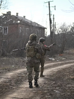 Chiến sự Ukraine ngày 737: Nga có thể đột phá các tuyến phòng thủ vào mùa hè