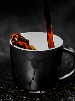 Ngày mới với tin tức sức khỏe: Lợi ích bất ngờ của cà phê và sữa