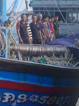 Tìm kiếm ngư dân mất tích trên vùng biển Ninh Thuận
