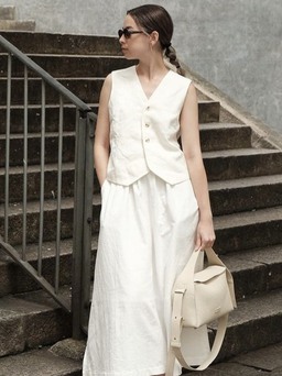 Chân váy trắng là thiết kế huyền thoại giúp các quý cô mặc đẹp mọi phong cách