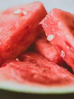 Ngày mới với tin tức sức khỏe: Ăn dưa hấu giúp giảm nguy cơ ung thư