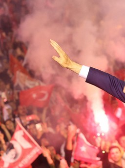 Đảng đối lập thắng lớn trong các cuộc bầu cử địa phương ở Thổ Nhĩ Kỳ