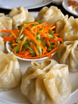 Nền ẩm thực độc đáo của Mông Cổ chắc chắn làm du khách nhớ mãi không quên